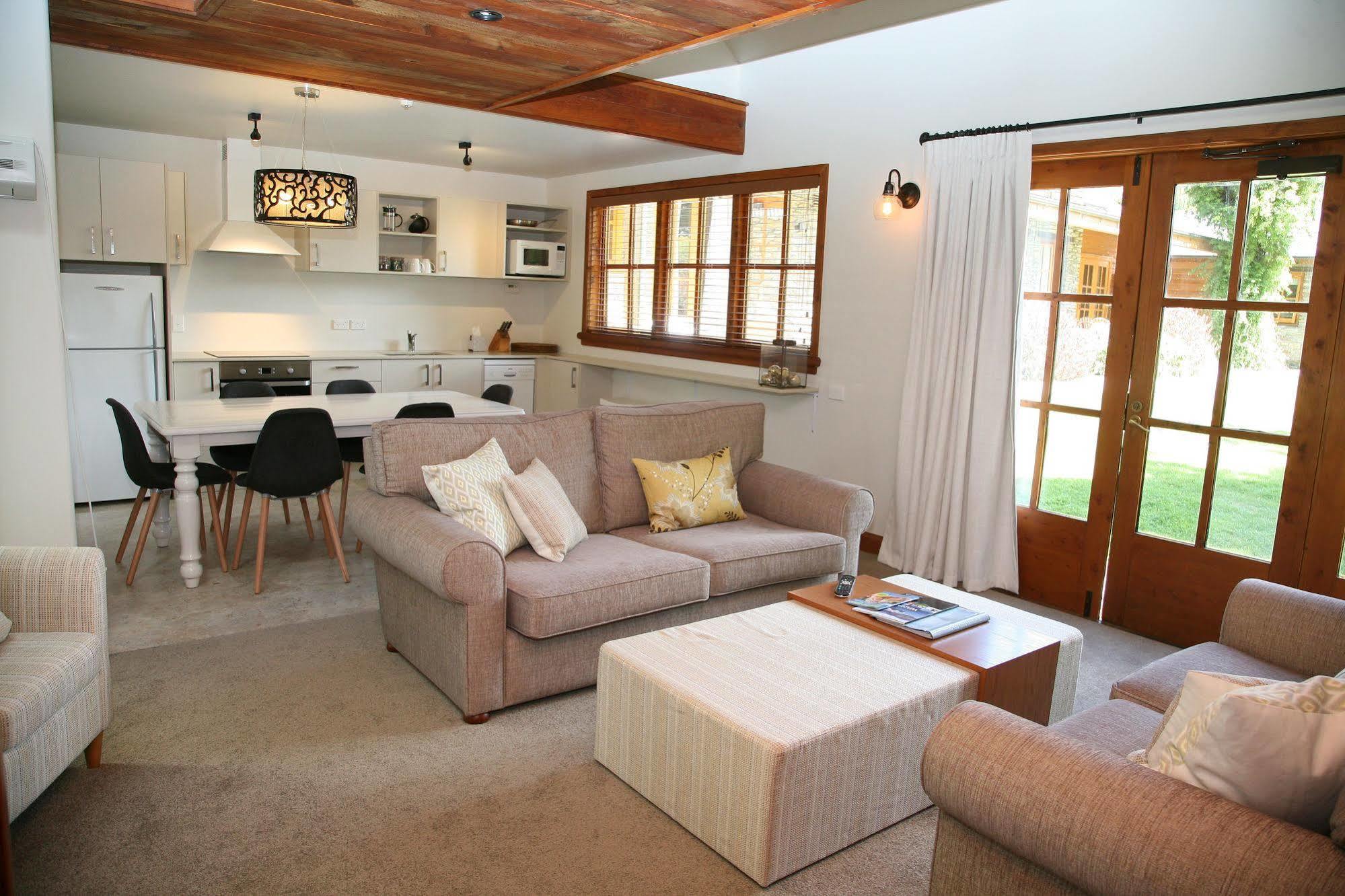 Wanaka Homestead Lodge&Cottages Exteriör bild